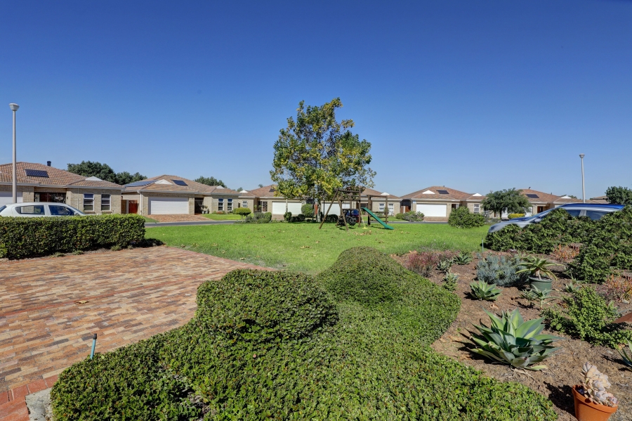 3 Bedroom Property for Sale in Sonkring Western Cape